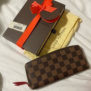 Louis Vuitton Clemente Wallet
